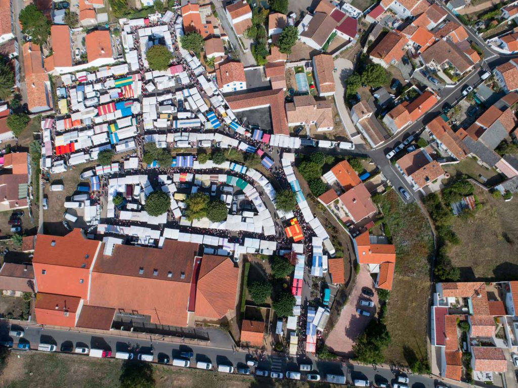 Marché de Jard-sur-Mer - ©Horizon Vertical - Destination Vendée Grand