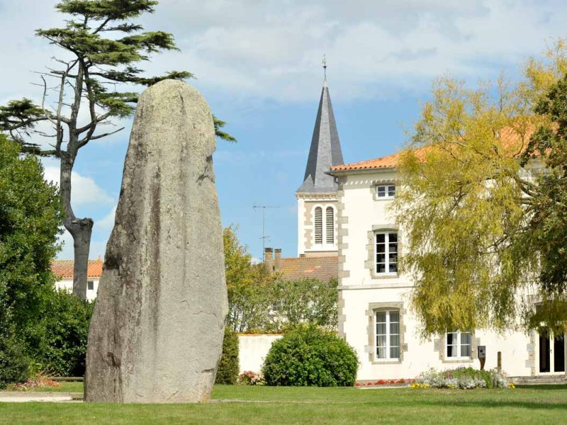 Randonnée Menhirs et Dolmens à Avrillé