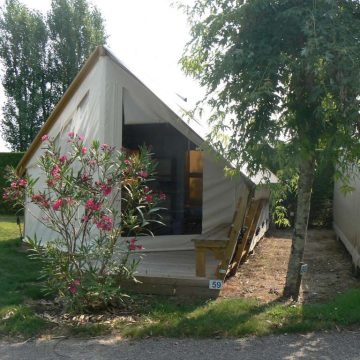 camping-st-vincent-jard-mouette-cendree-lodge-4-personnes